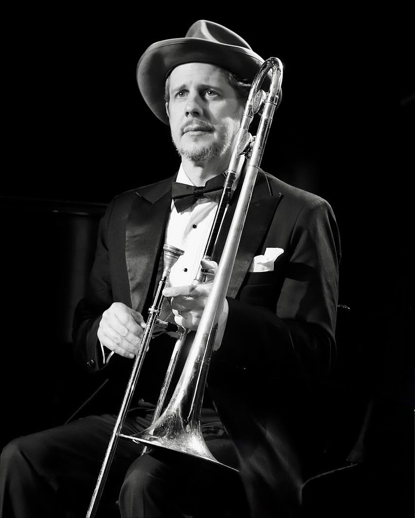 Squirrel Nut Zippers