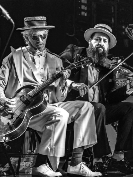 Squirrel Nut Zippers